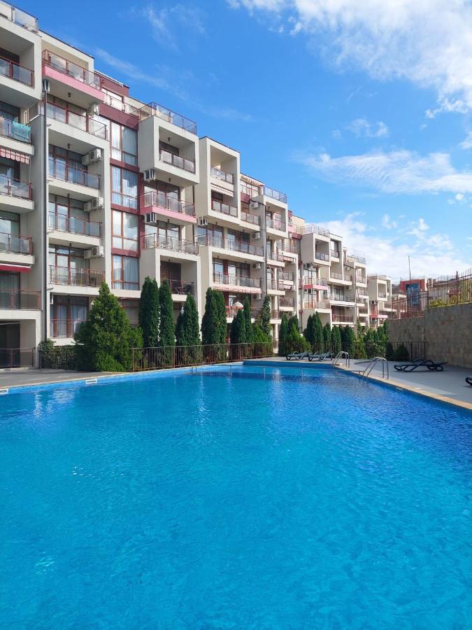 Helios 350M From The Beach Sveti Vlas Exterior foto